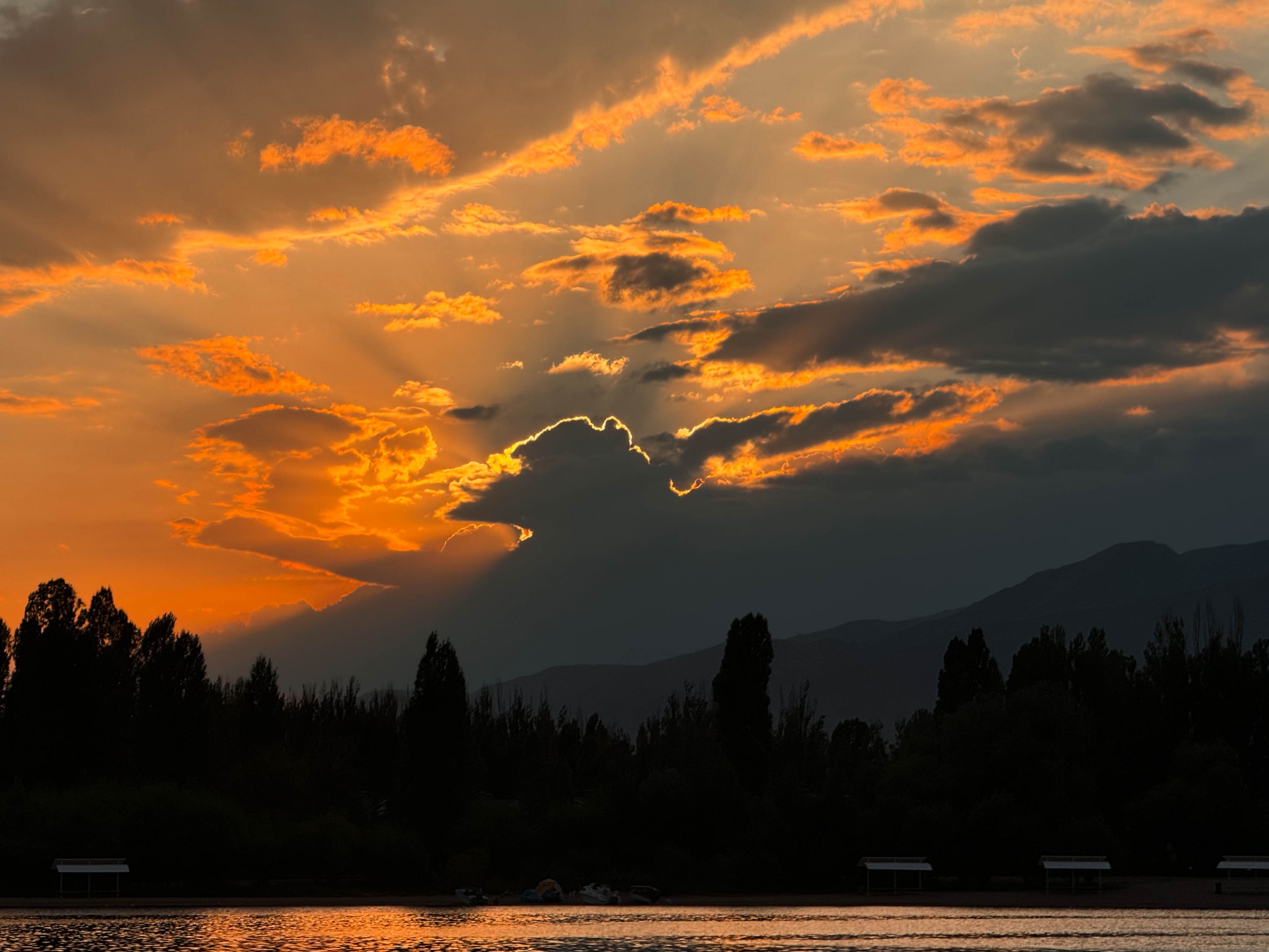 Панорама резорта Чайка